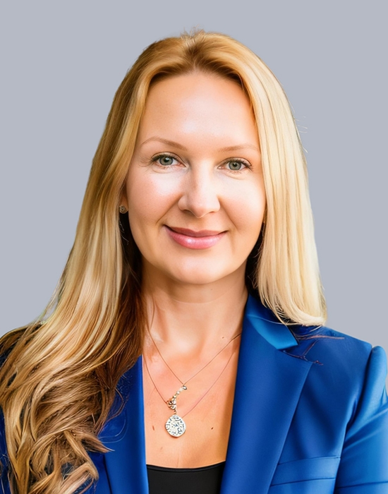 Iana Zadneprovskaia Photo