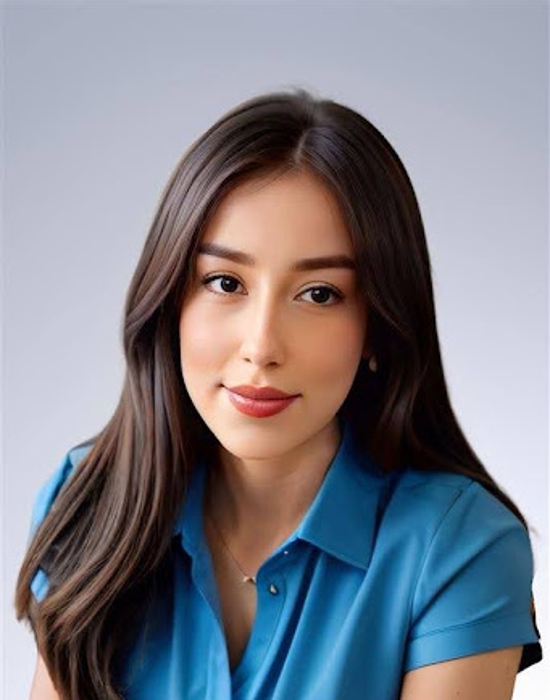 Laura Castaneda Photo